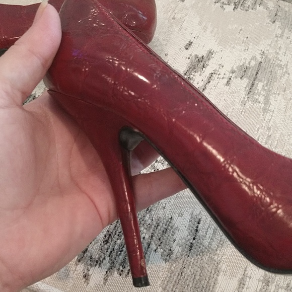 Aldo red patent leather stilettos sz 38 - Picture 7 of 8